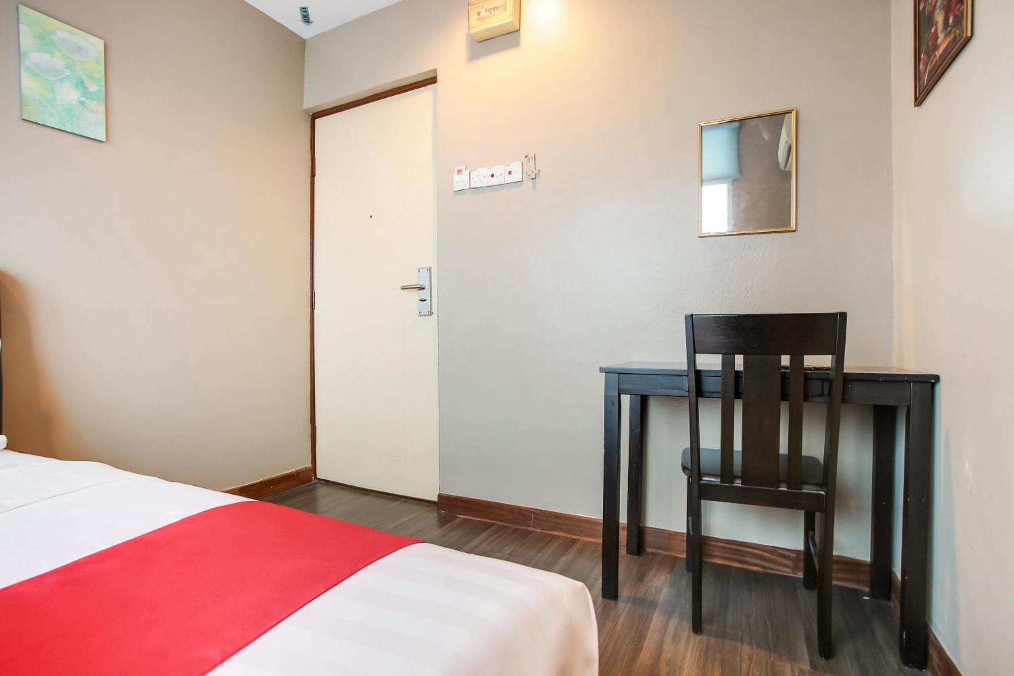 Oyo 90282 Hotel Taj Inn, Seksyen 7 Shah Alam Bagian luar foto